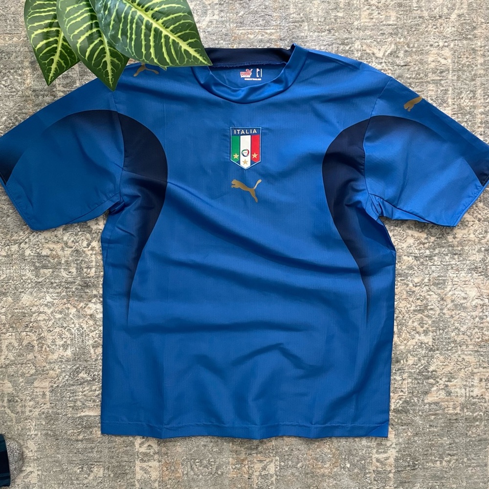 Vintage 2006 Puma Italy Home Football Jersey Large